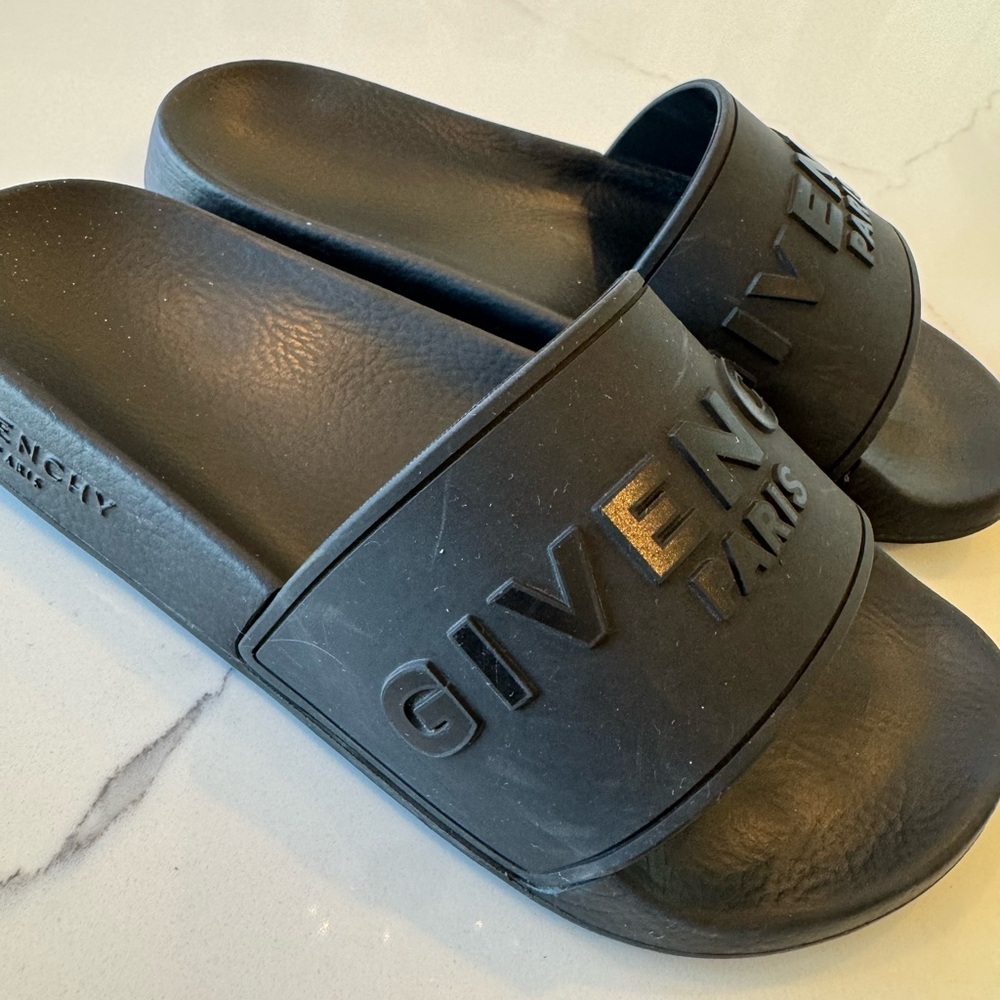 Givenchy Black Embossed Slides - Picture 3 of 7